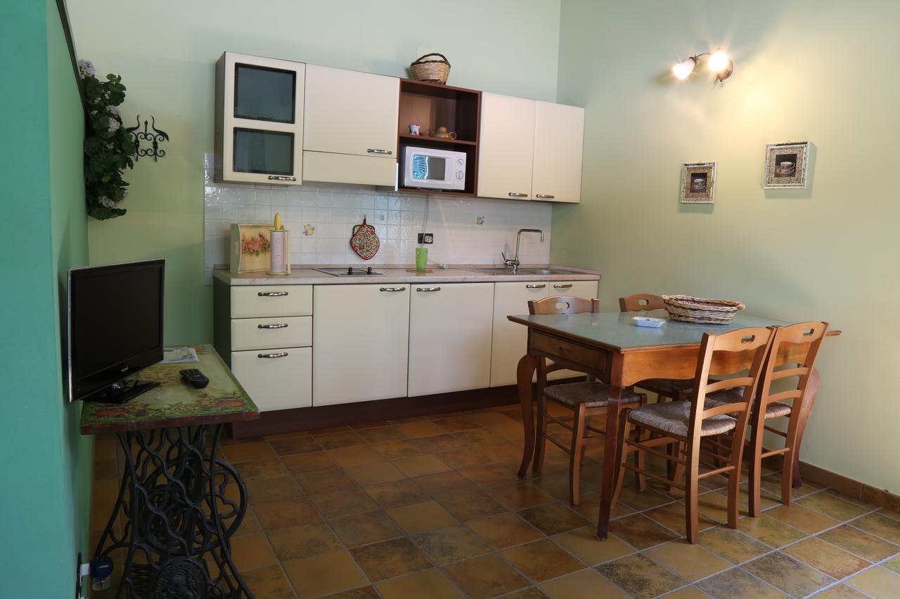 La Locanda Del Picchio Country House Morro dʼOro Exteriér fotografie